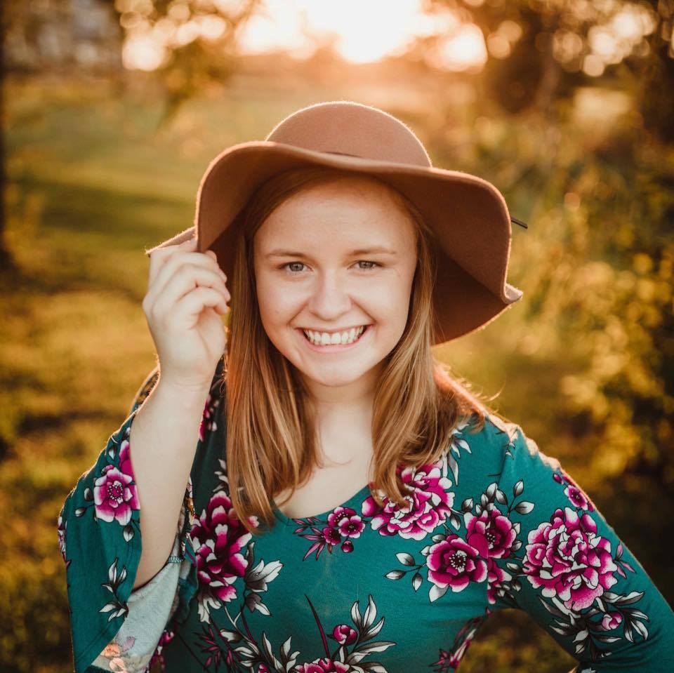 CORLEY BECKER WINS FFA SCHOLARSHIP